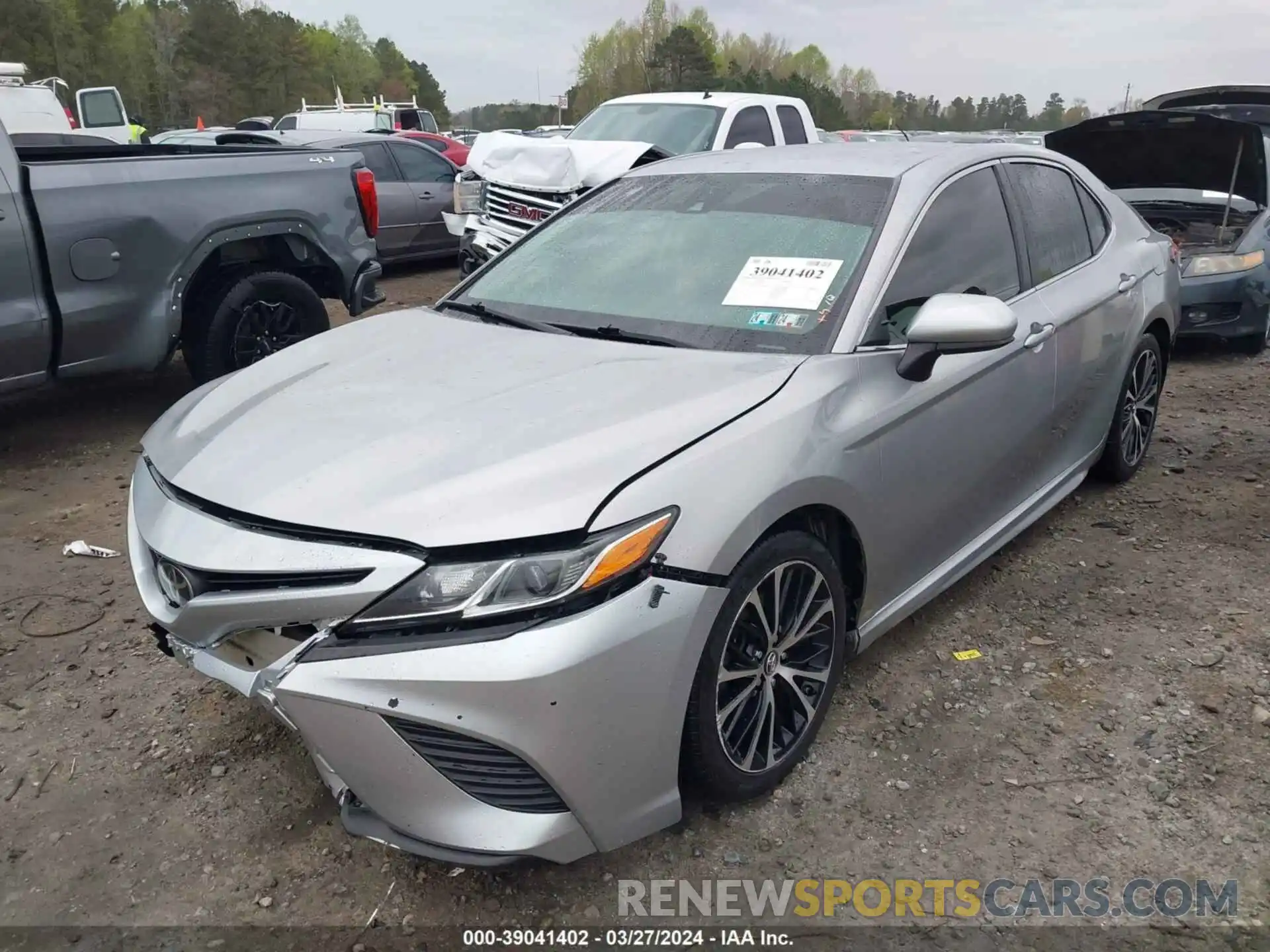 2 Photograph of a damaged car 4T1B11HK1KU691287 TOYOTA CAMRY 2019