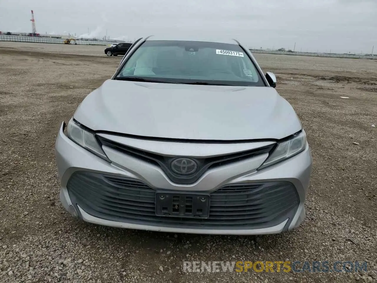 5 Photograph of a damaged car 4T1B11HK1KU692911 TOYOTA CAMRY 2019