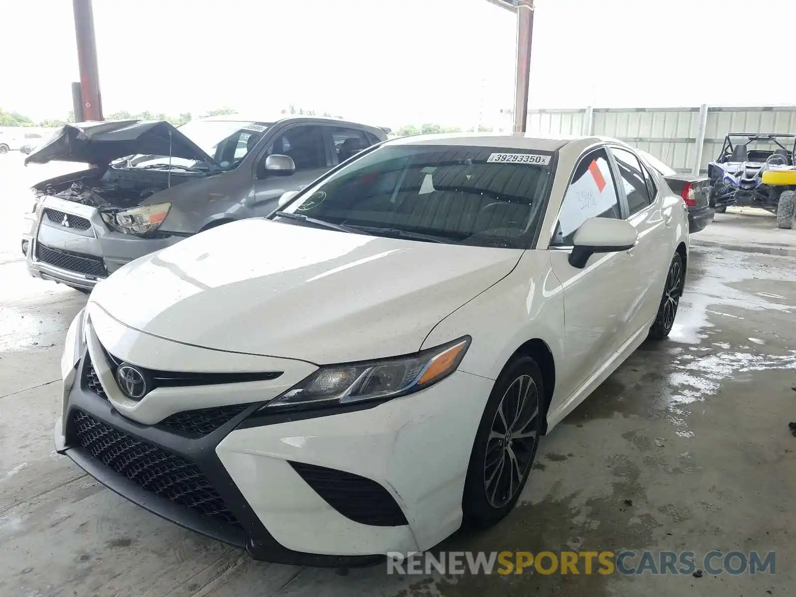 2 Photograph of a damaged car 4T1B11HK1KU694450 TOYOTA CAMRY 2019