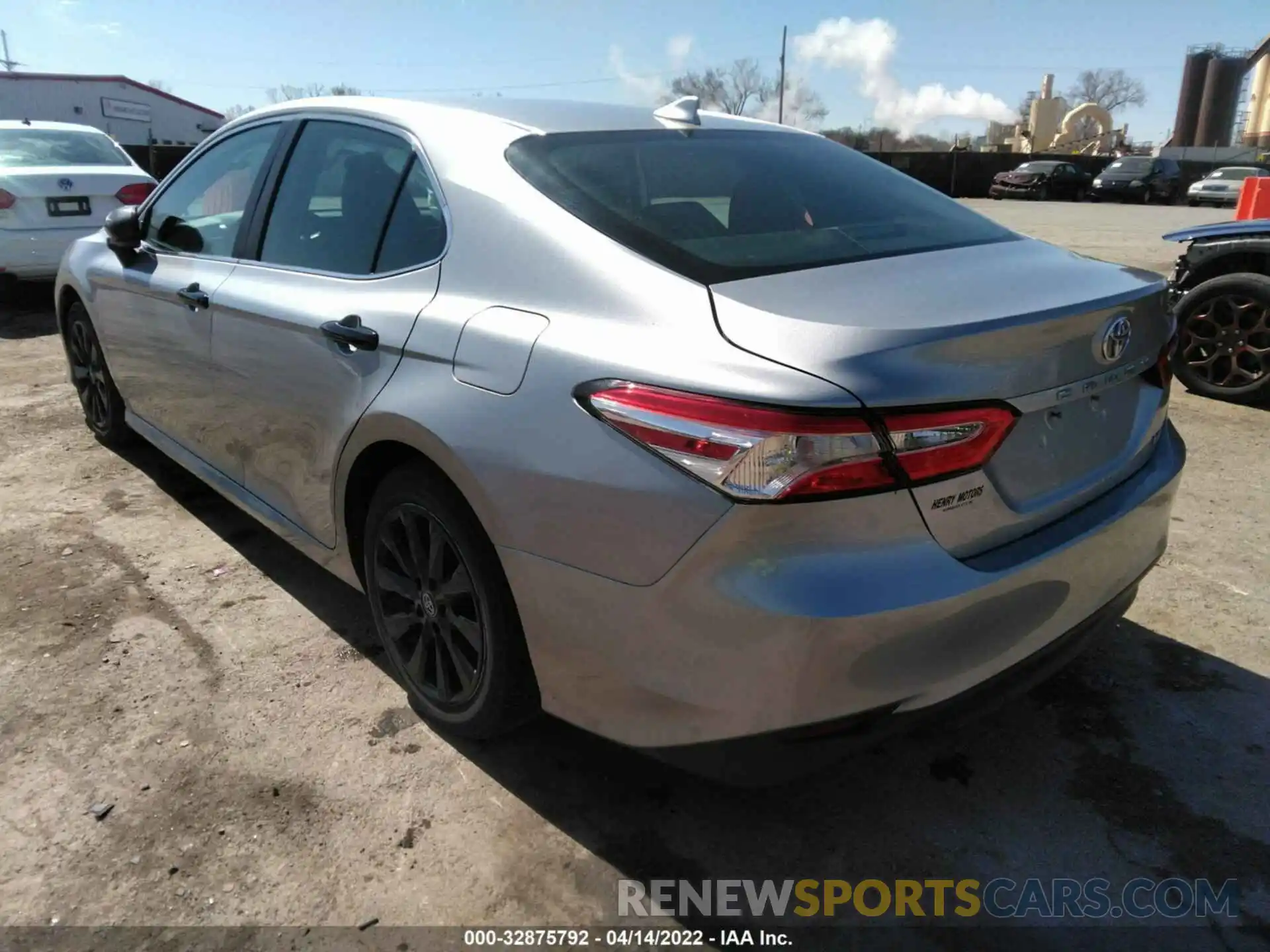 3 Photograph of a damaged car 4T1B11HK1KU694528 TOYOTA CAMRY 2019