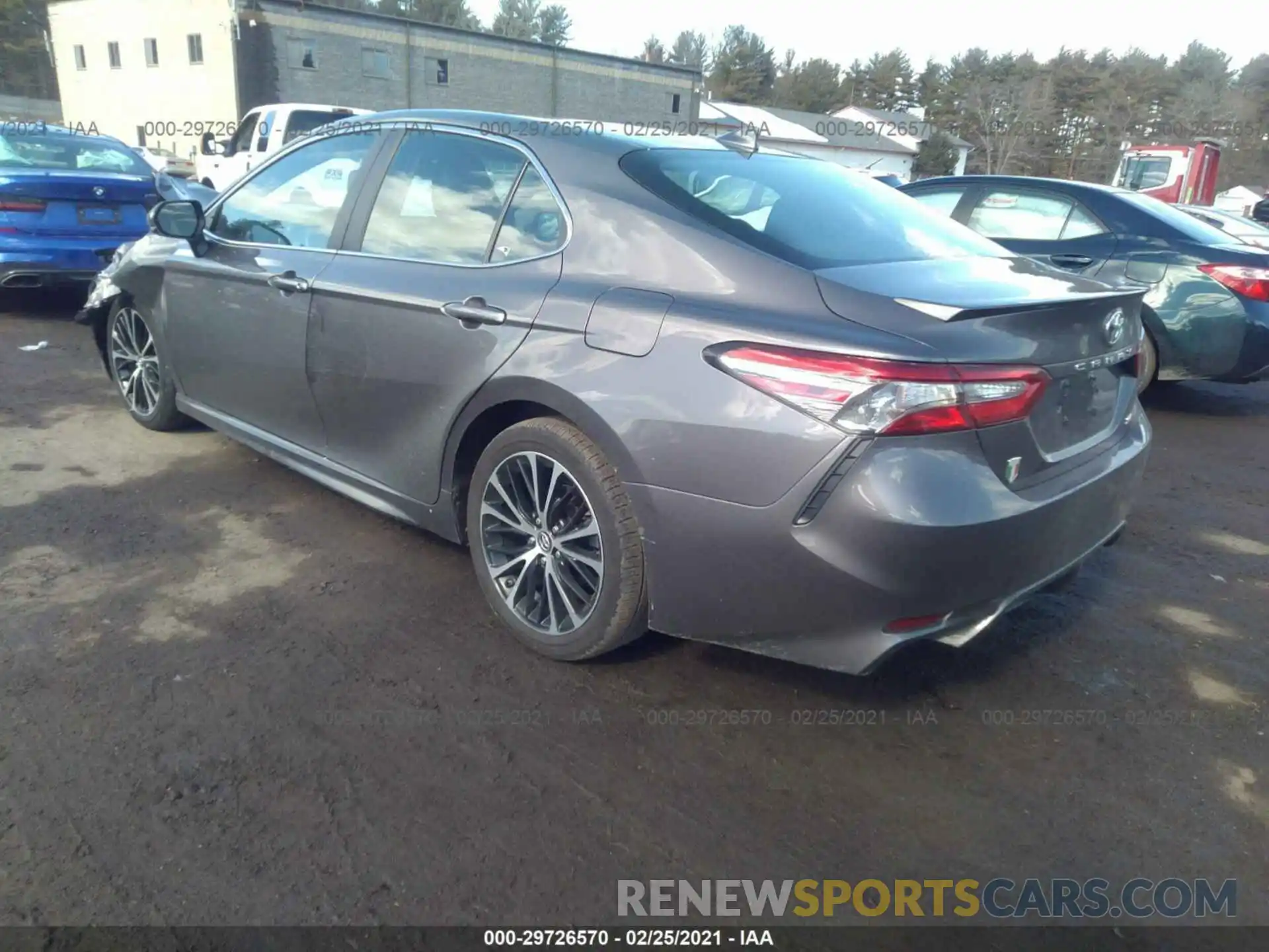 3 Photograph of a damaged car 4T1B11HK1KU697350 TOYOTA CAMRY 2019