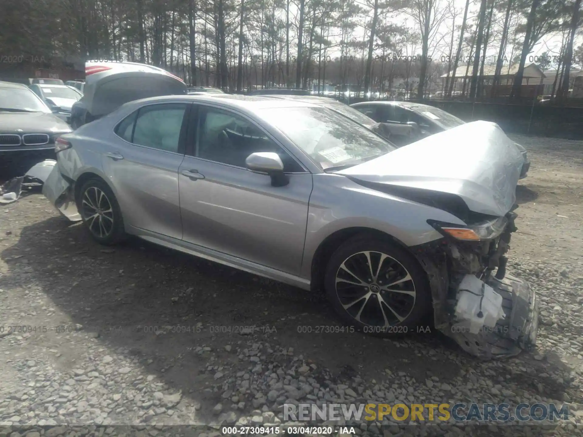 1 Photograph of a damaged car 4T1B11HK1KU698837 TOYOTA CAMRY 2019