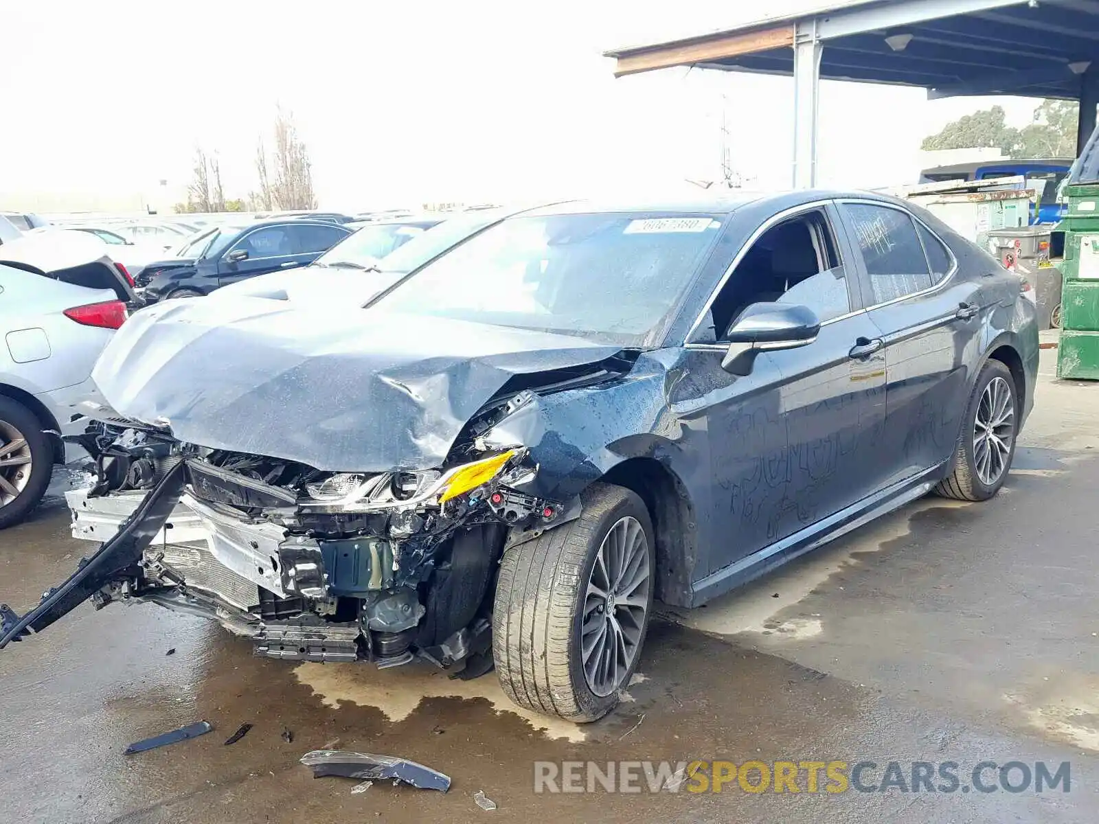 2 Photograph of a damaged car 4T1B11HK1KU705477 TOYOTA CAMRY 2019