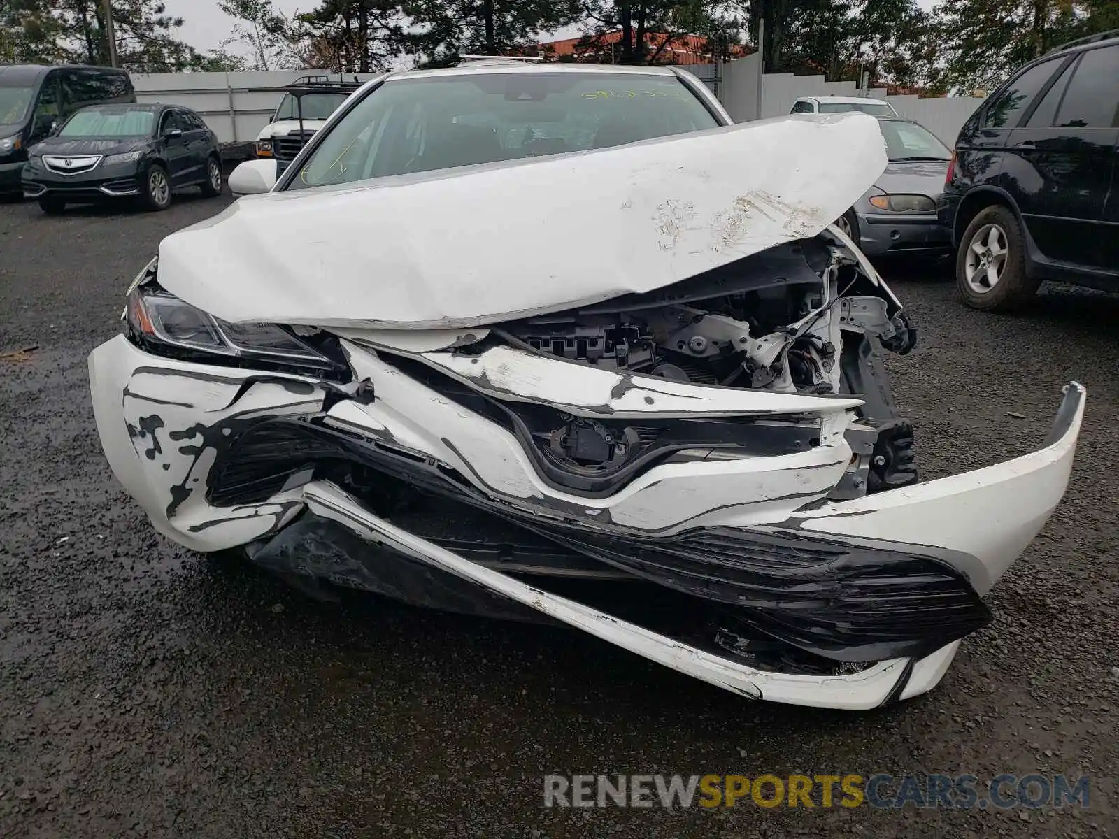 9 Photograph of a damaged car 4T1B11HK1KU707116 TOYOTA CAMRY 2019