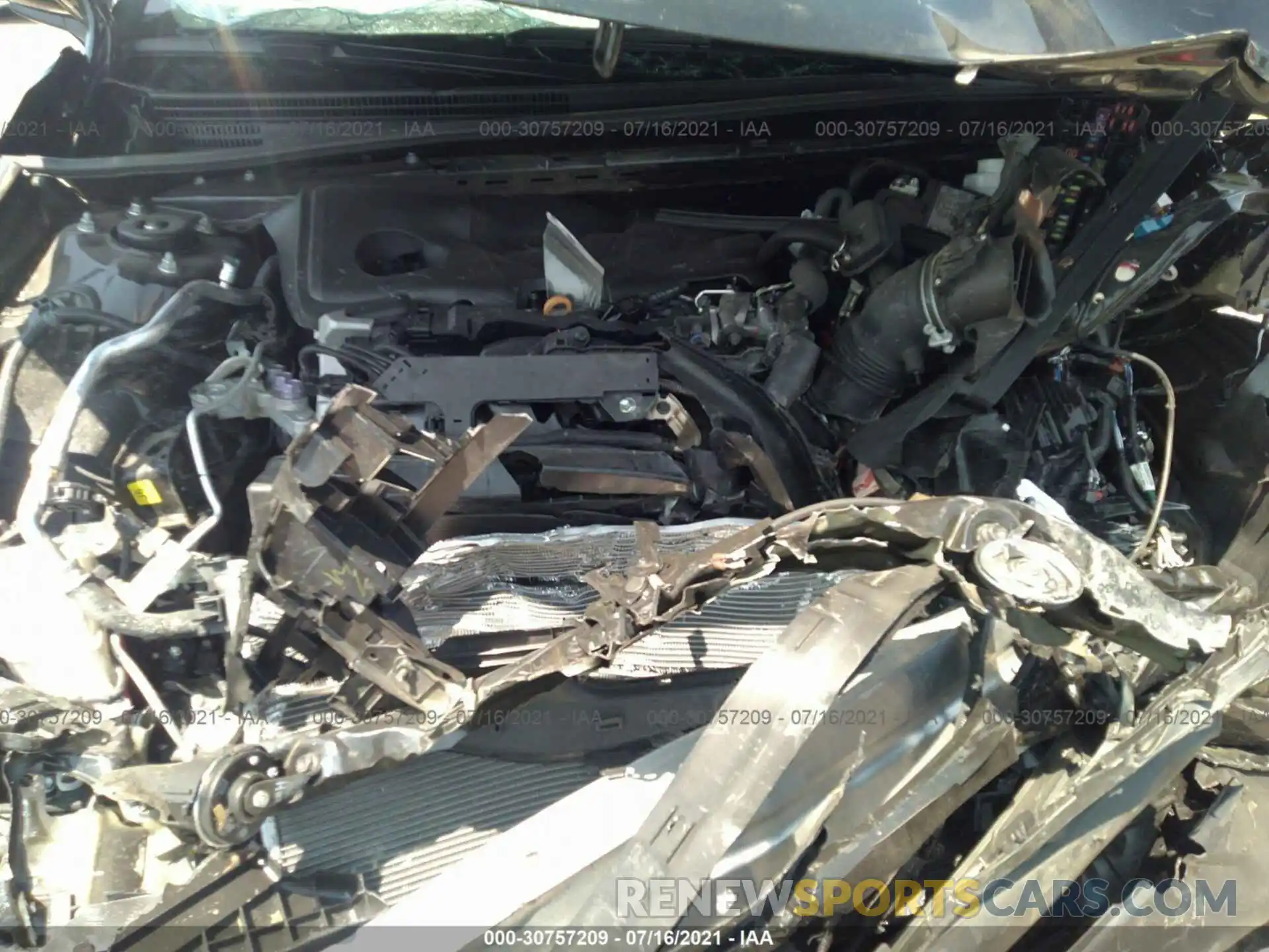 10 Photograph of a damaged car 4T1B11HK1KU710680 TOYOTA CAMRY 2019