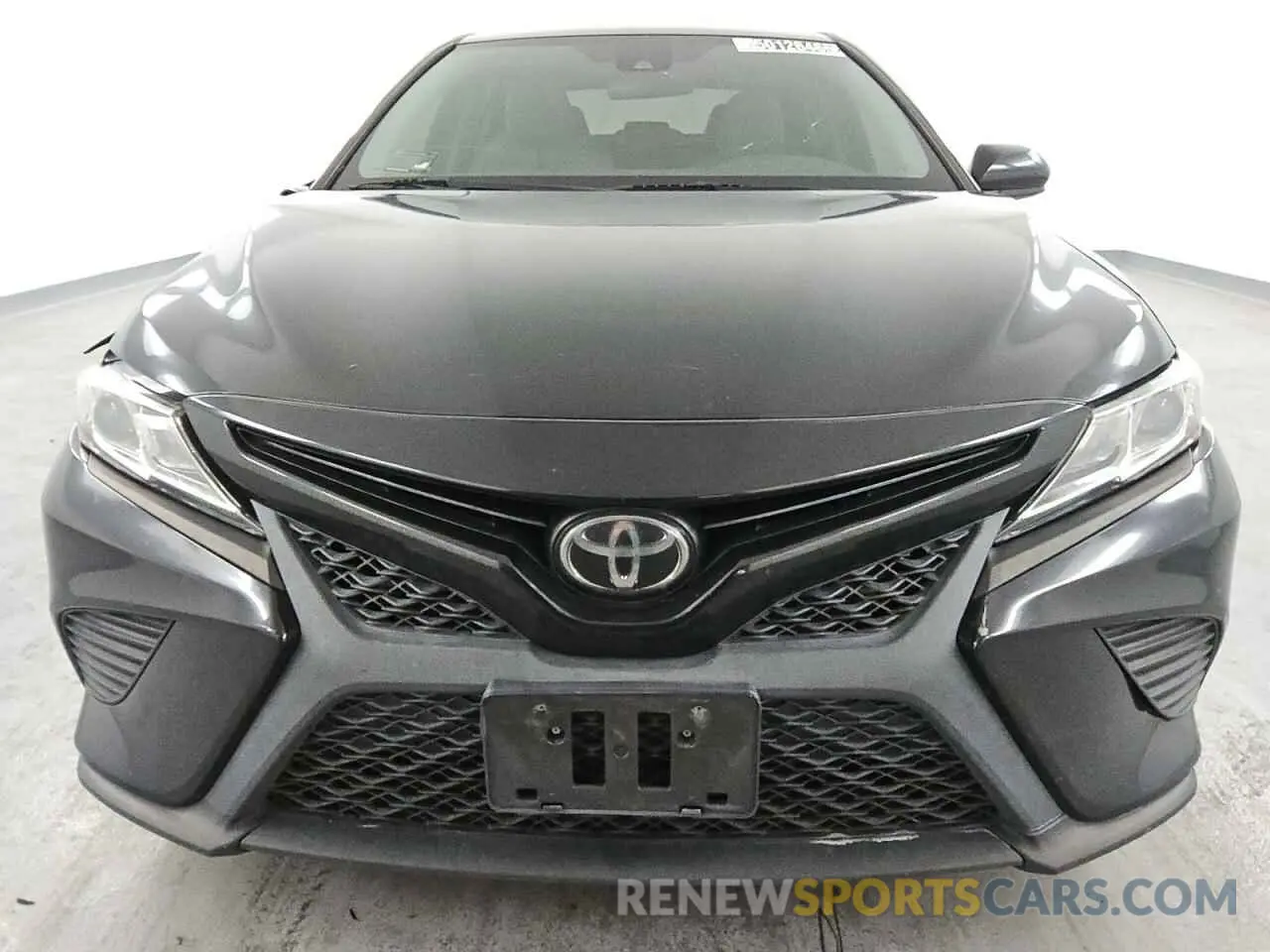5 Photograph of a damaged car 4T1B11HK1KU711327 TOYOTA CAMRY 2019