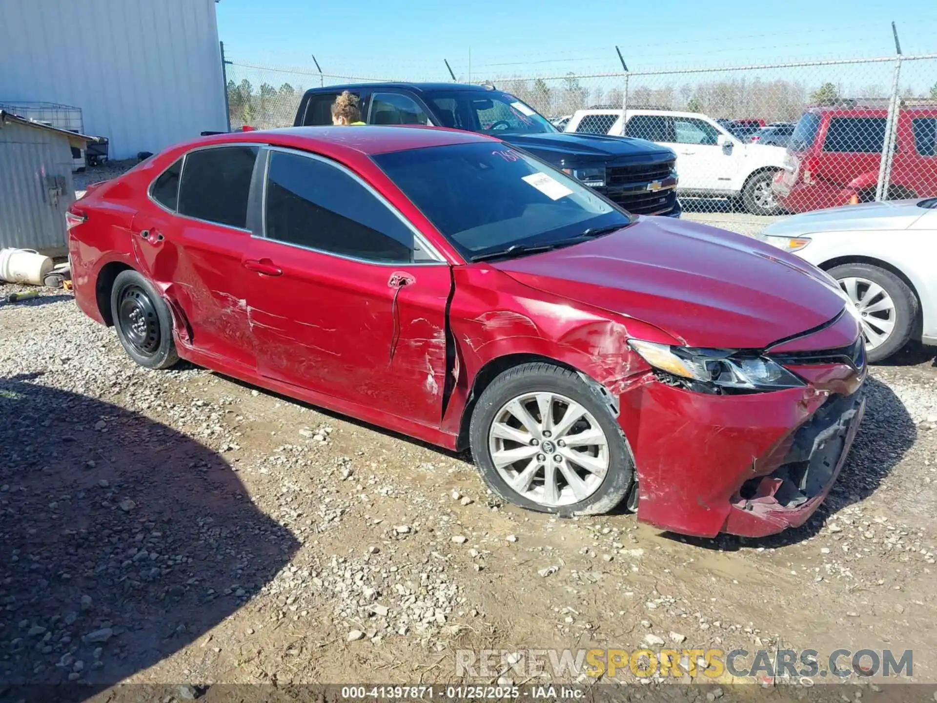 6 Photograph of a damaged car 4T1B11HK1KU715667 TOYOTA CAMRY 2019