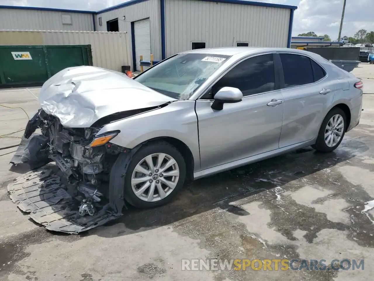 1 Photograph of a damaged car 4T1B11HK1KU718150 TOYOTA CAMRY 2019