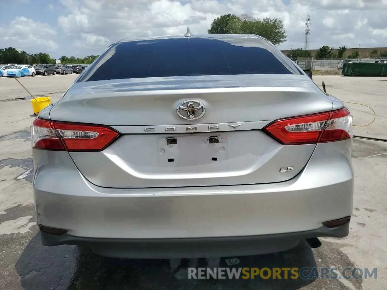 6 Photograph of a damaged car 4T1B11HK1KU718150 TOYOTA CAMRY 2019