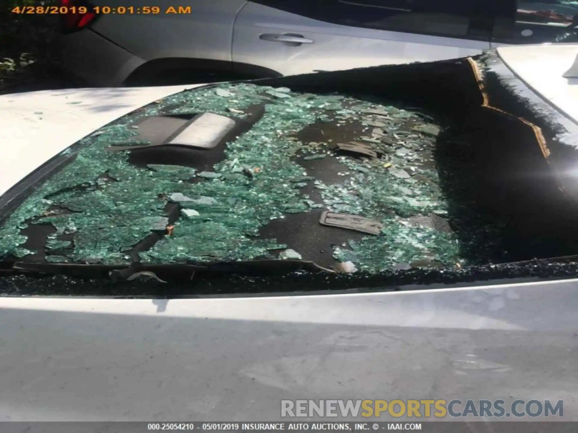 12 Photograph of a damaged car 4T1B11HK1KU718827 TOYOTA CAMRY 2019