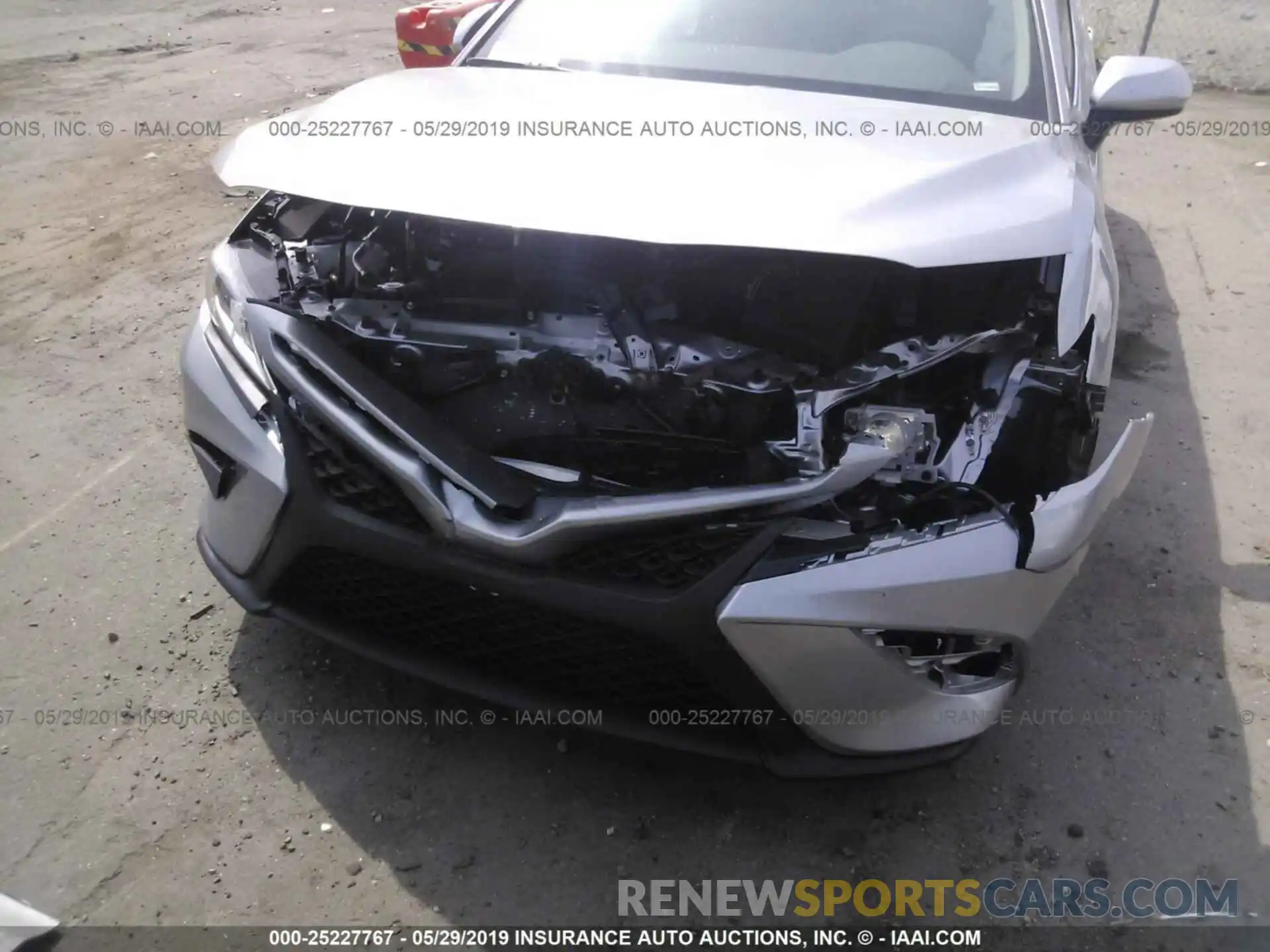 6 Photograph of a damaged car 4T1B11HK1KU721405 TOYOTA CAMRY 2019