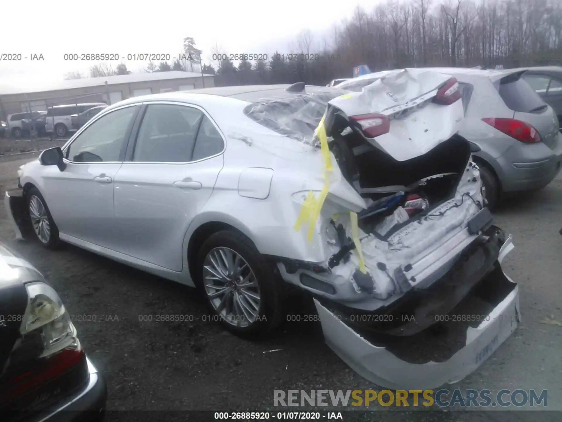 3 Photograph of a damaged car 4T1B11HK1KU721467 TOYOTA CAMRY 2019