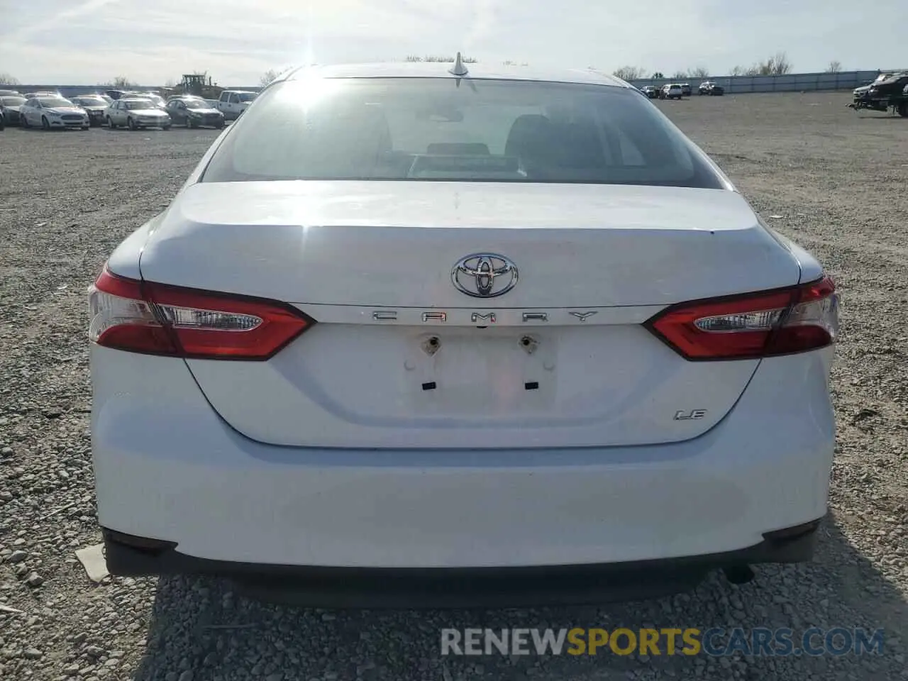 6 Photograph of a damaged car 4T1B11HK1KU728046 TOYOTA CAMRY 2019