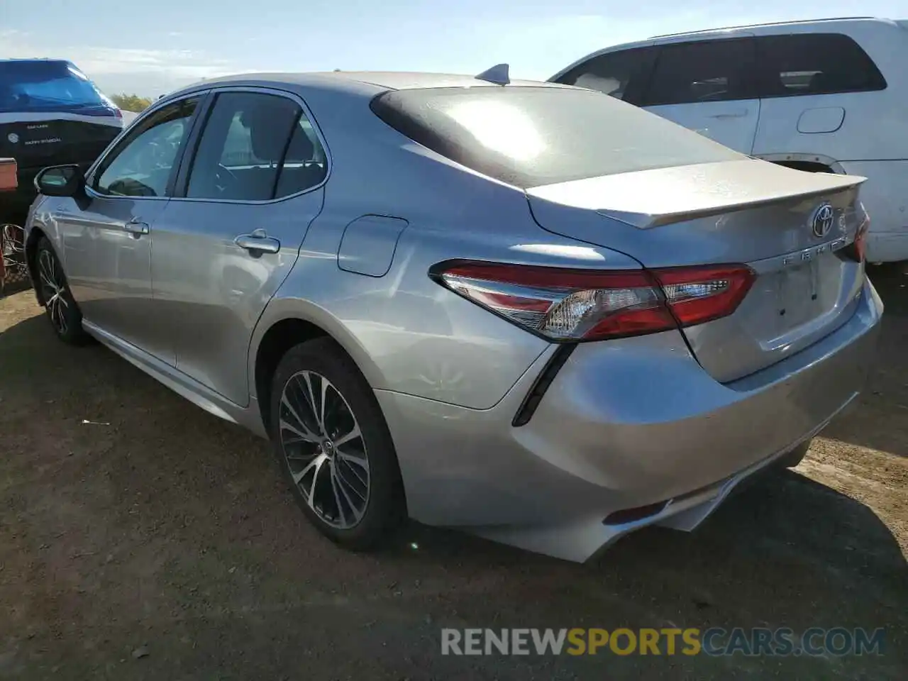 2 Photograph of a damaged car 4T1B11HK1KU729178 TOYOTA CAMRY 2019