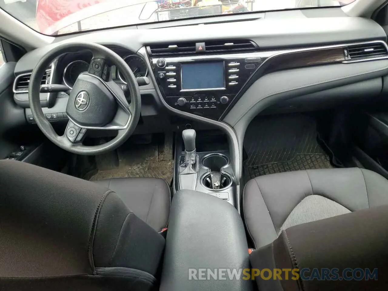 8 Photograph of a damaged car 4T1B11HK1KU730489 TOYOTA CAMRY 2019
