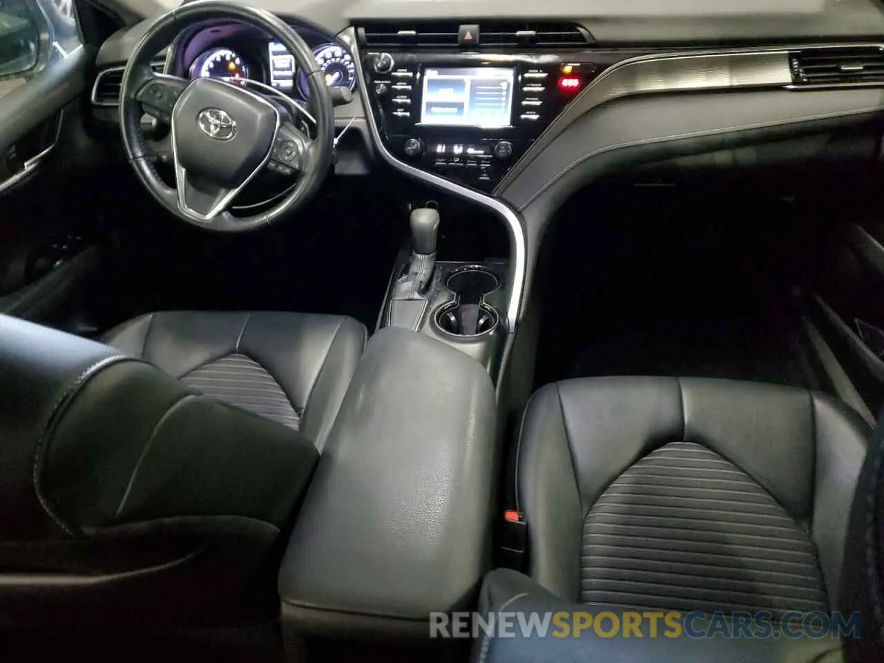 8 Photograph of a damaged car 4T1B11HK1KU733313 TOYOTA CAMRY 2019