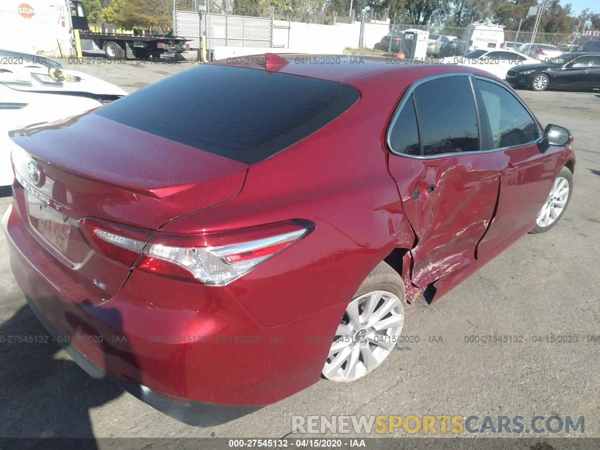 4 Photograph of a damaged car 4T1B11HK1KU735207 TOYOTA CAMRY 2019