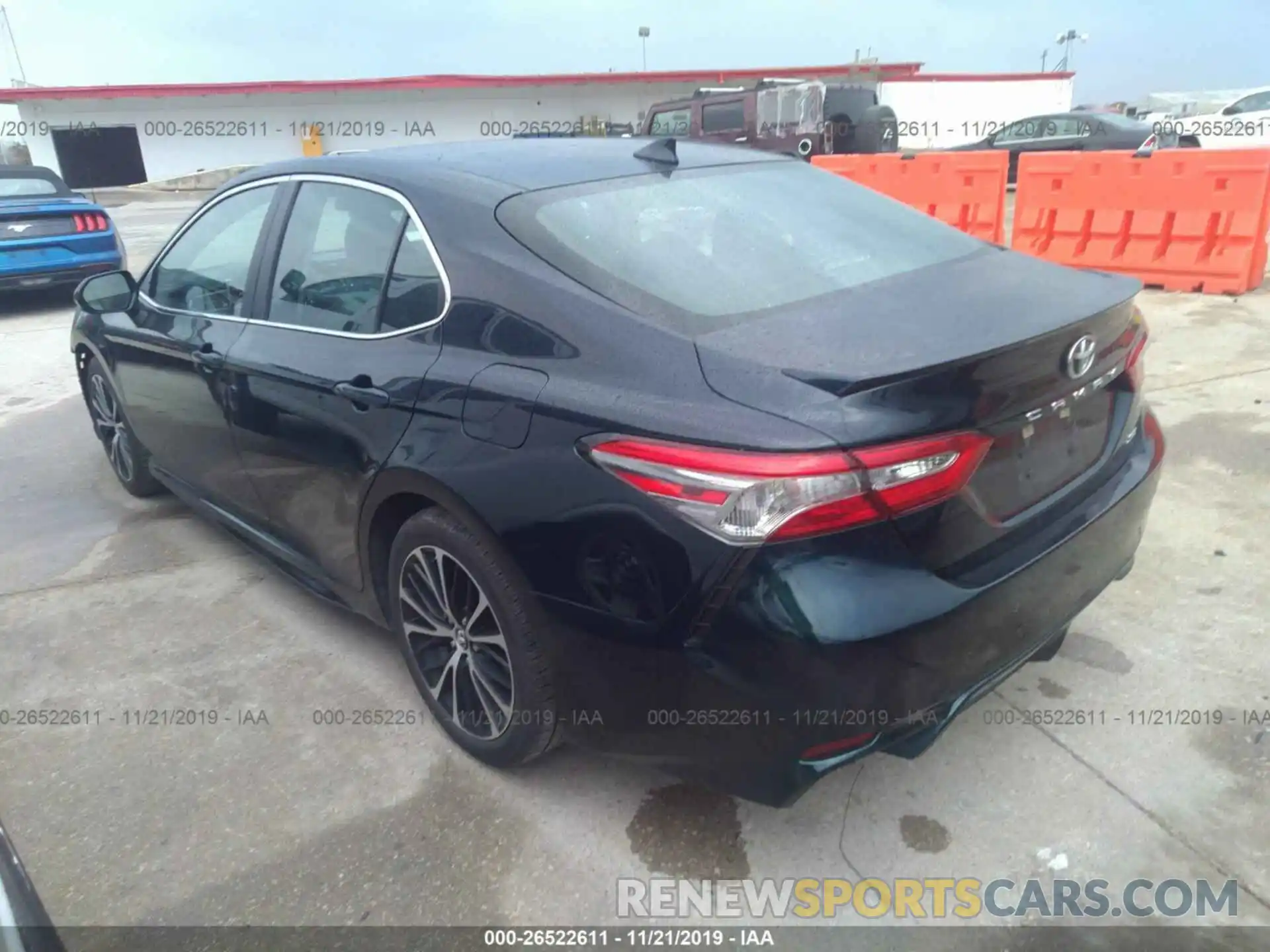 3 Photograph of a damaged car 4T1B11HK1KU738009 TOYOTA CAMRY 2019