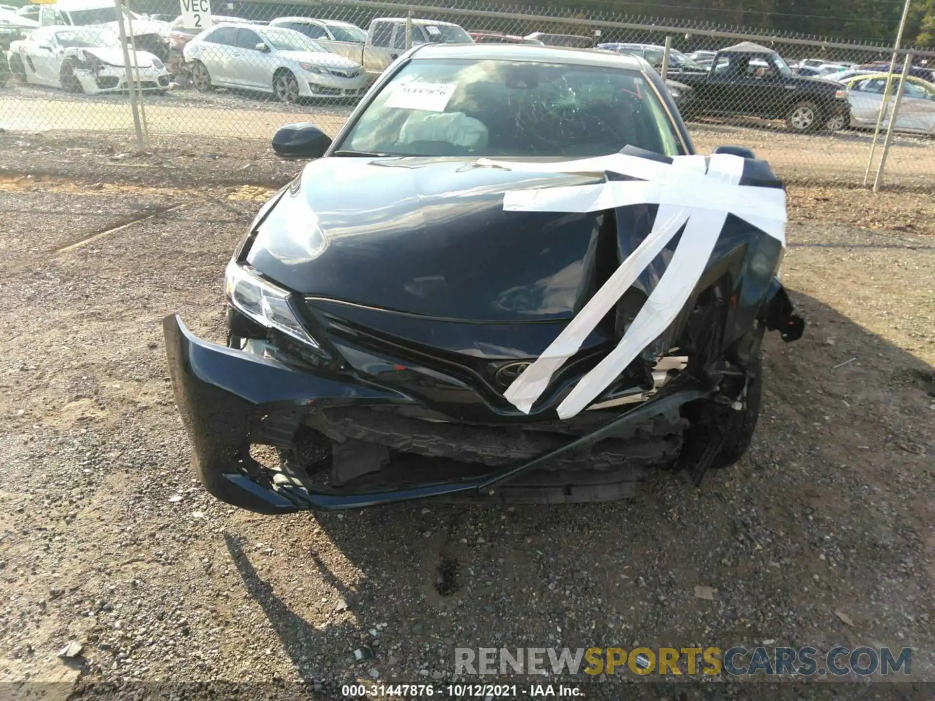 6 Photograph of a damaged car 4T1B11HK1KU746711 TOYOTA CAMRY 2019