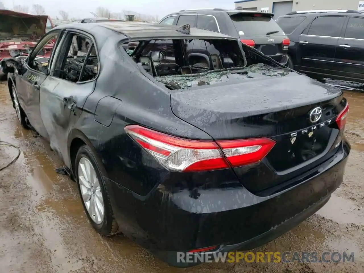 3 Photograph of a damaged car 4T1B11HK1KU747356 TOYOTA CAMRY 2019