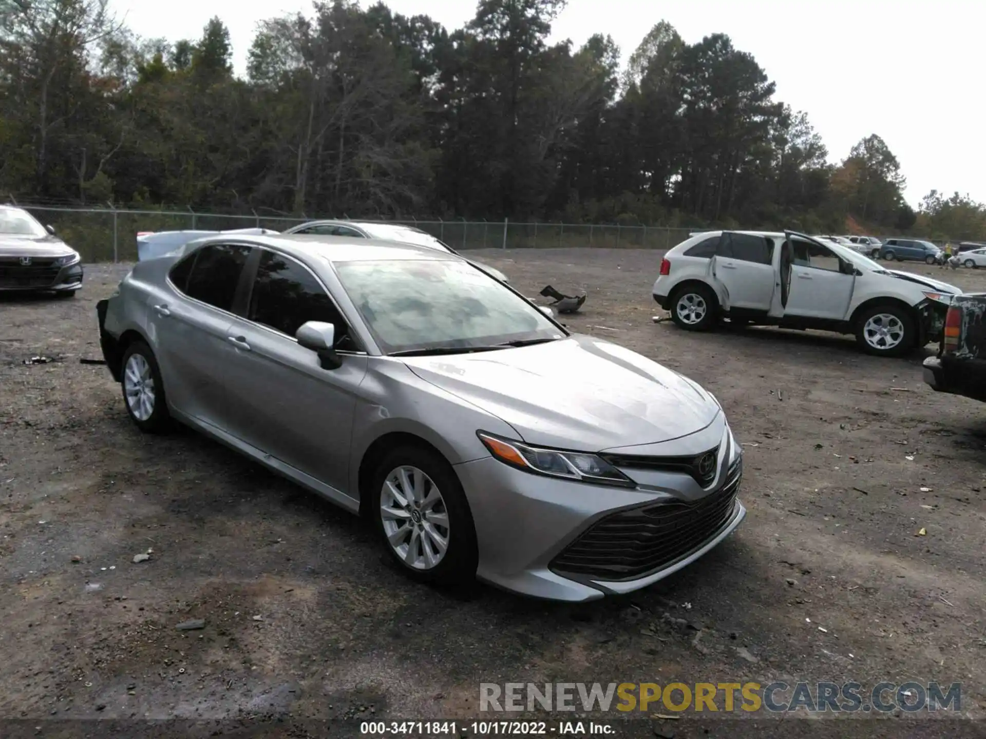 1 Photograph of a damaged car 4T1B11HK1KU751956 TOYOTA CAMRY 2019