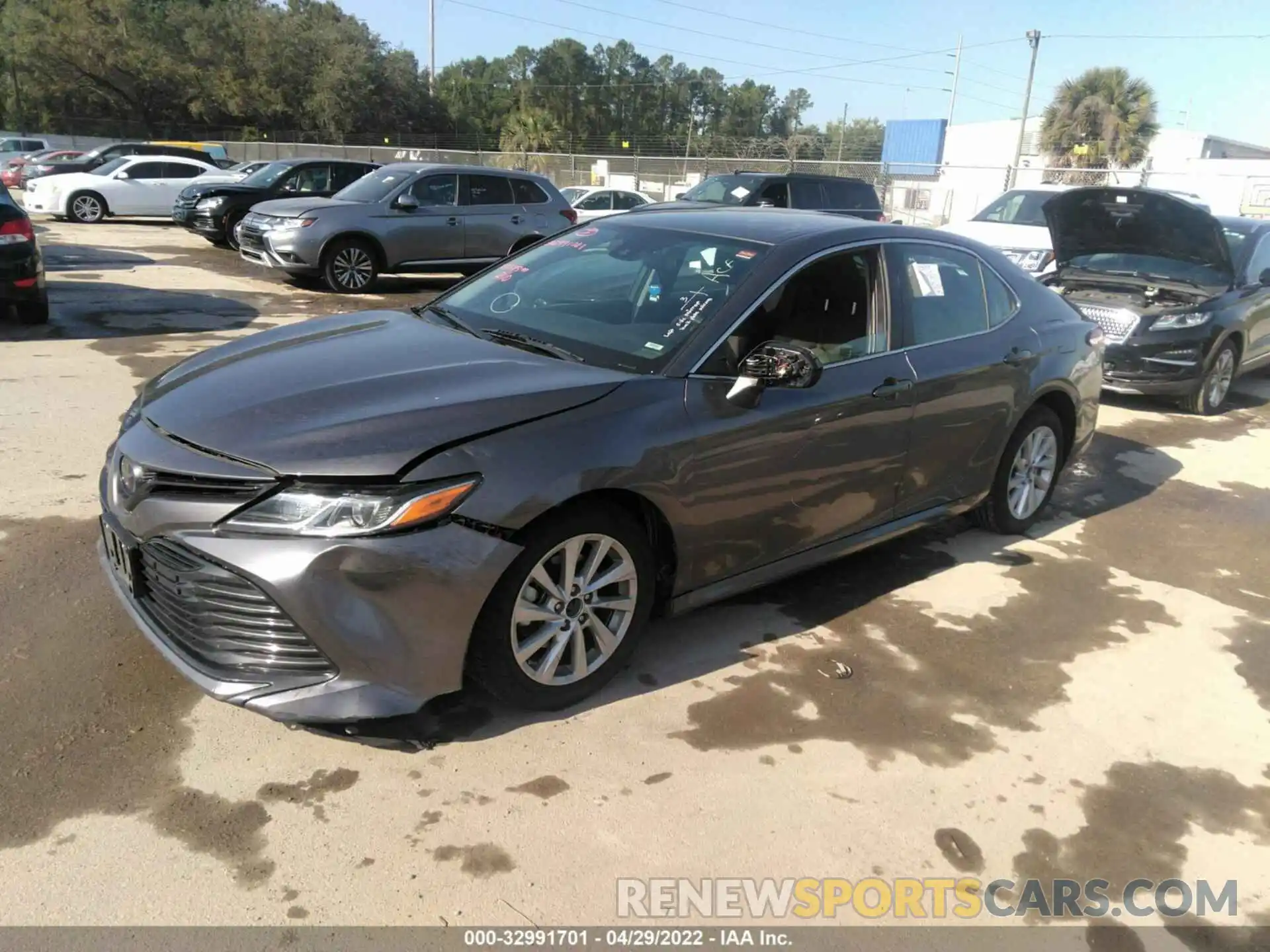 2 Photograph of a damaged car 4T1B11HK1KU755201 TOYOTA CAMRY 2019