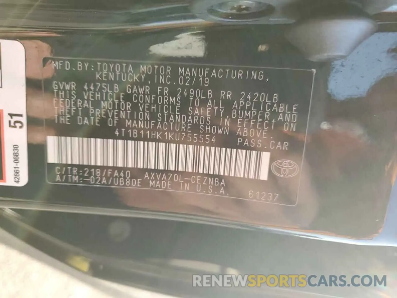 12 Photograph of a damaged car 4T1B11HK1KU755554 TOYOTA CAMRY 2019