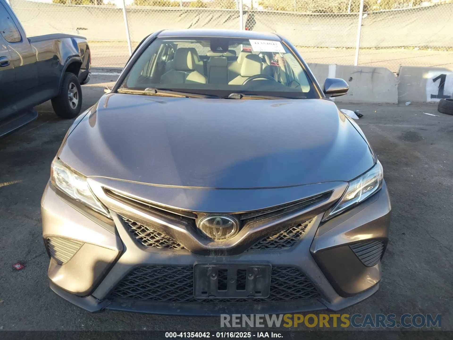 12 Photograph of a damaged car 4T1B11HK1KU757269 TOYOTA CAMRY 2019