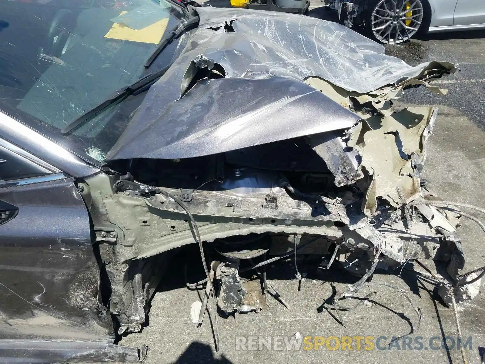 9 Photograph of a damaged car 4T1B11HK1KU760415 TOYOTA CAMRY 2019