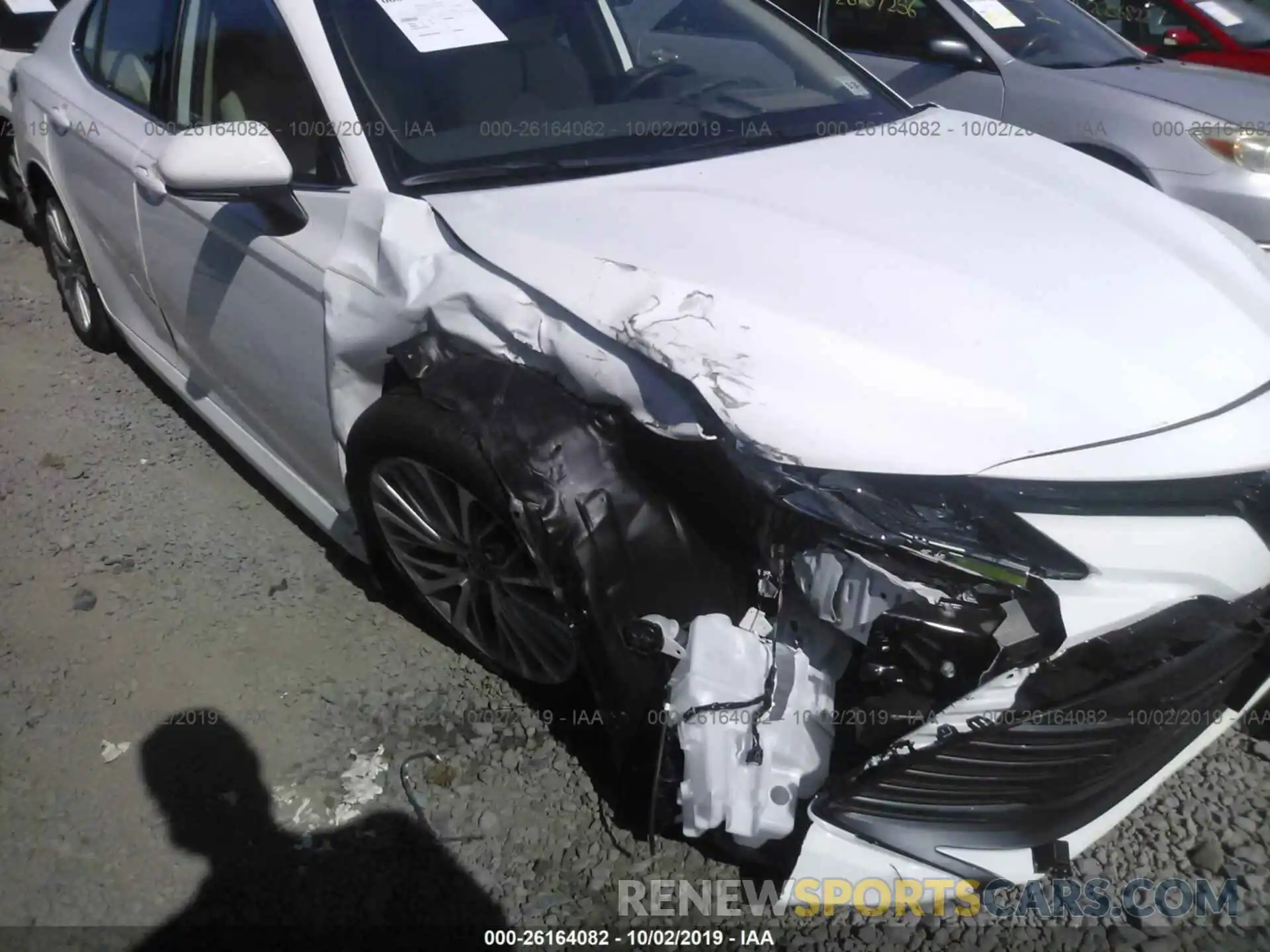 6 Photograph of a damaged car 4T1B11HK1KU760513 TOYOTA CAMRY 2019