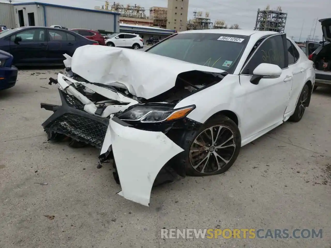 2 Photograph of a damaged car 4T1B11HK1KU761256 TOYOTA CAMRY 2019