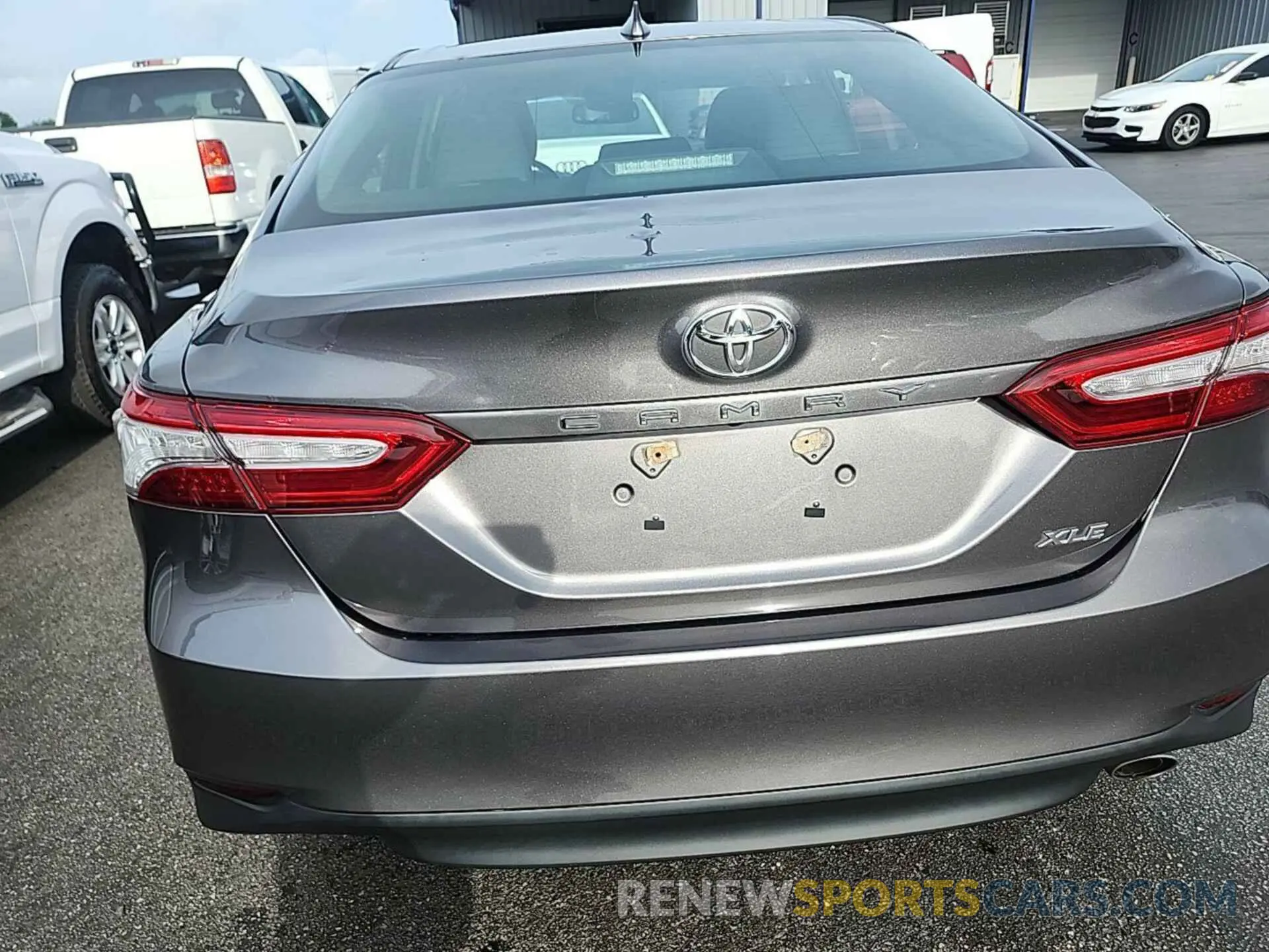 23 Photograph of a damaged car 4T1B11HK1KU762097 TOYOTA CAMRY 2019