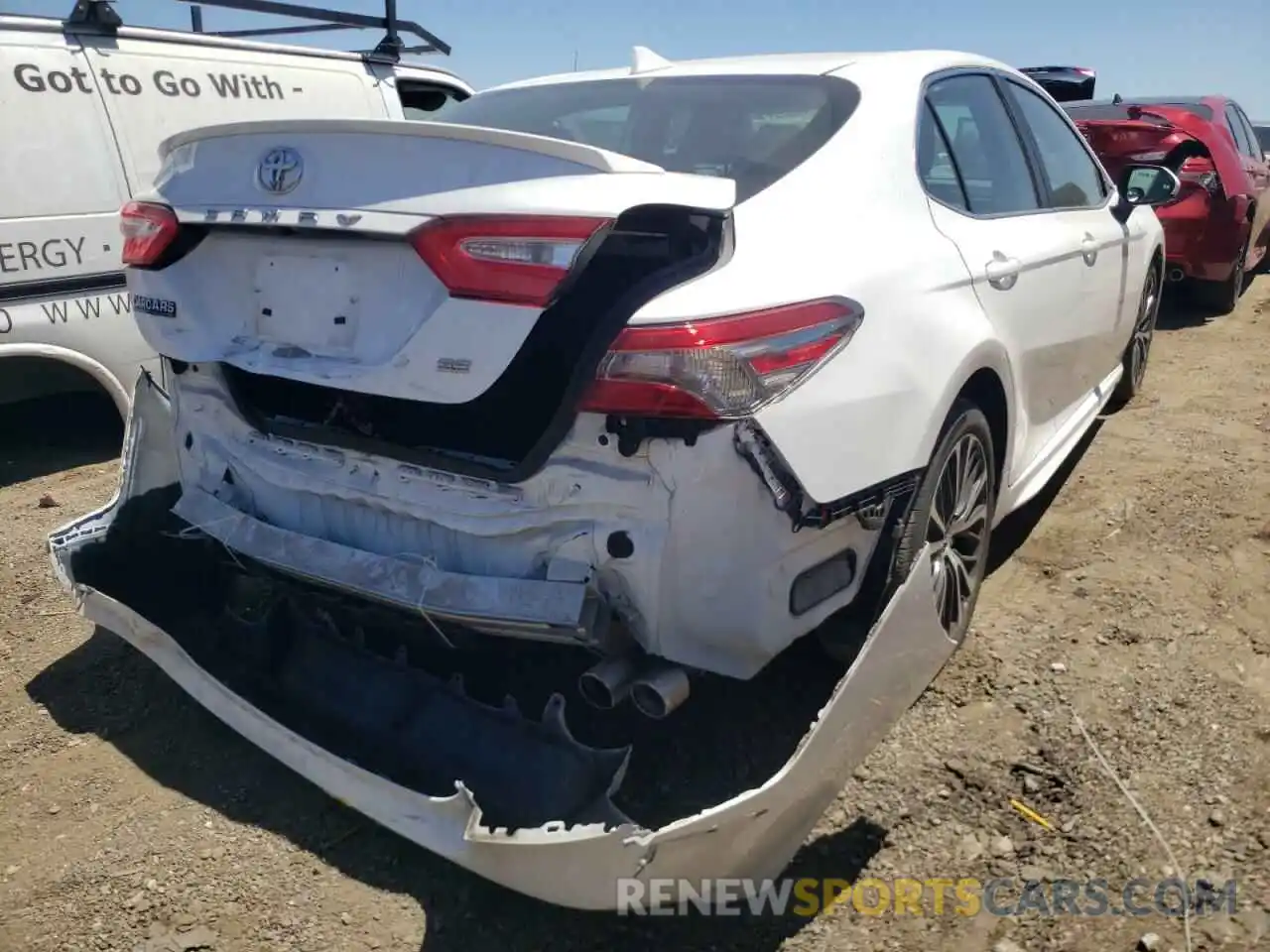 4 Photograph of a damaged car 4T1B11HK1KU763623 TOYOTA CAMRY 2019