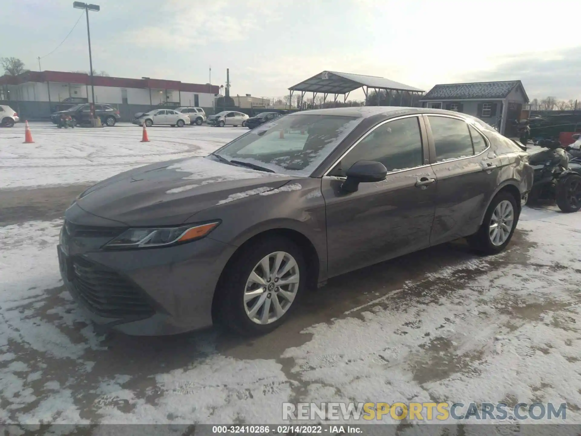 2 Photograph of a damaged car 4T1B11HK1KU764318 TOYOTA CAMRY 2019