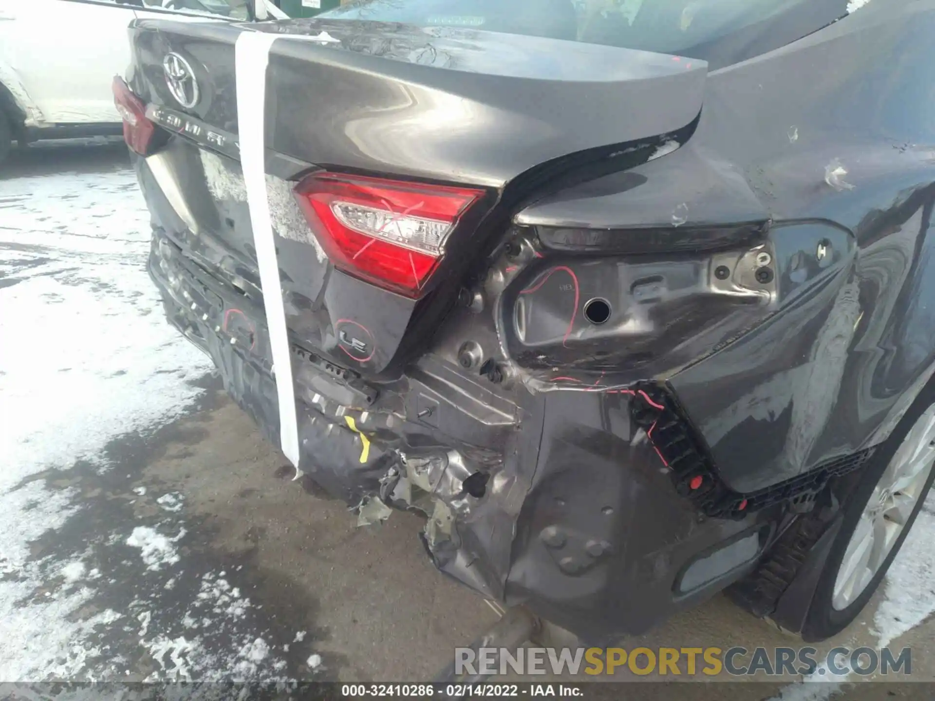 6 Photograph of a damaged car 4T1B11HK1KU764318 TOYOTA CAMRY 2019