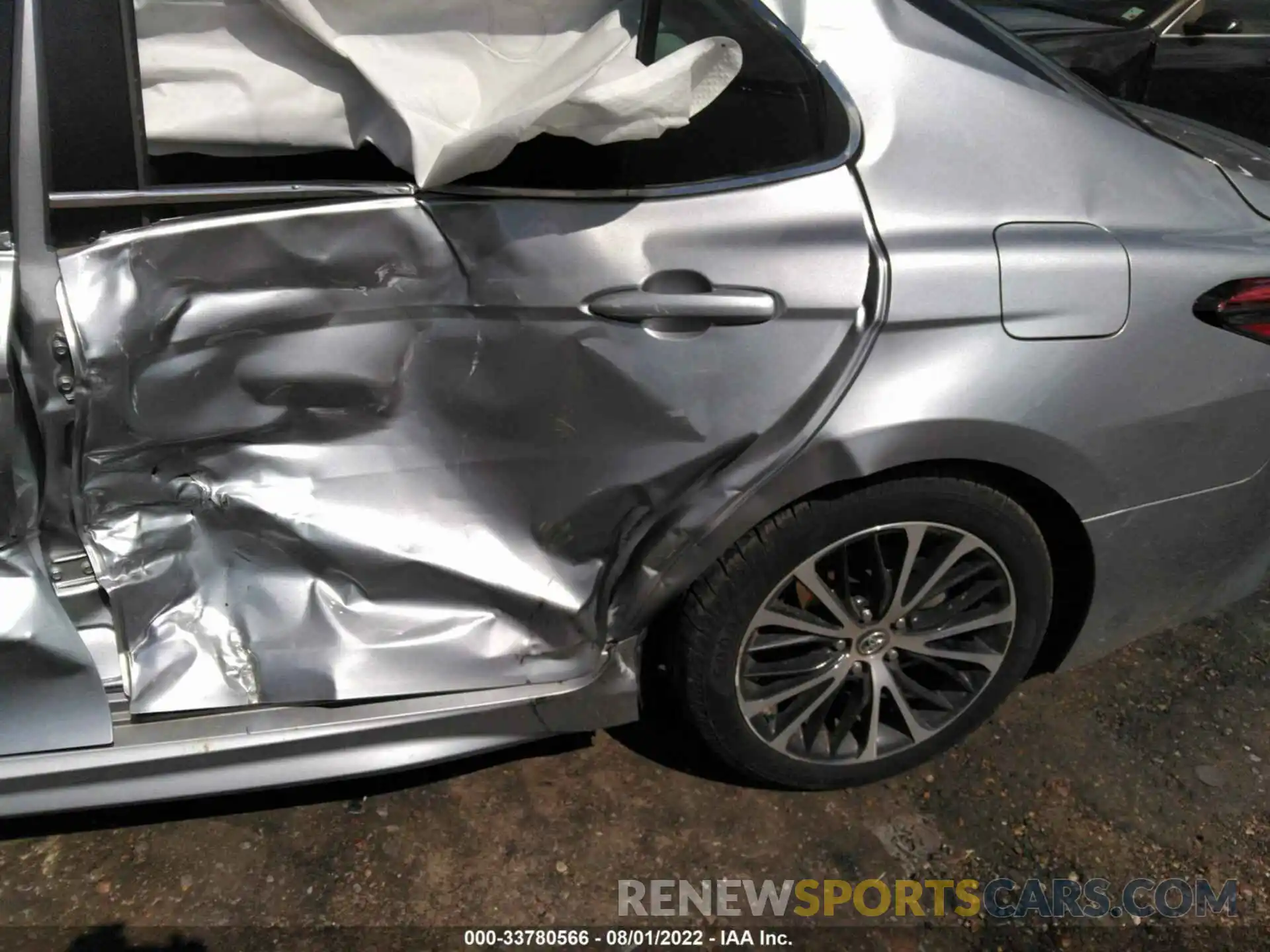 6 Photograph of a damaged car 4T1B11HK1KU764609 TOYOTA CAMRY 2019