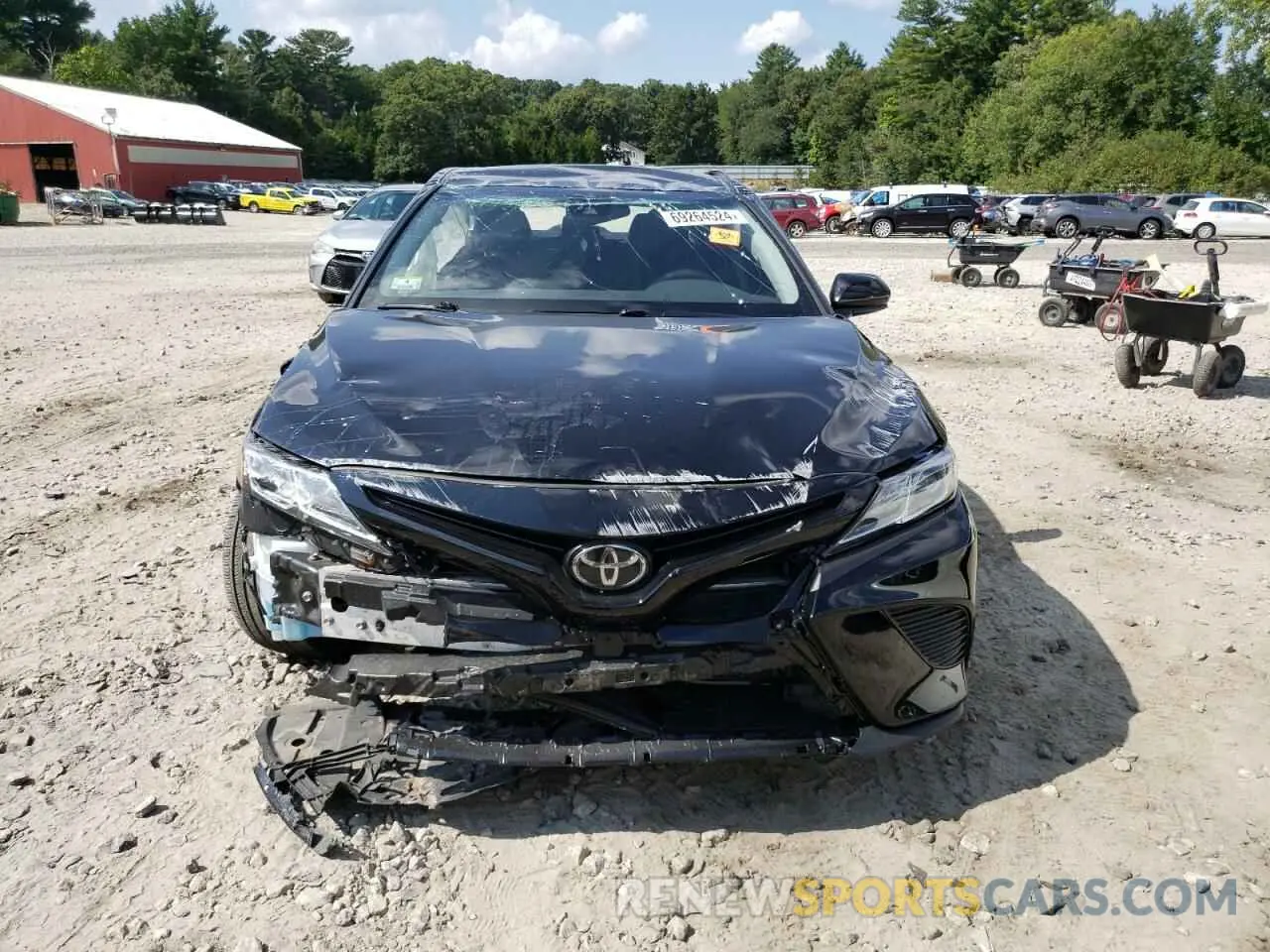 5 Photograph of a damaged car 4T1B11HK1KU767543 TOYOTA CAMRY 2019