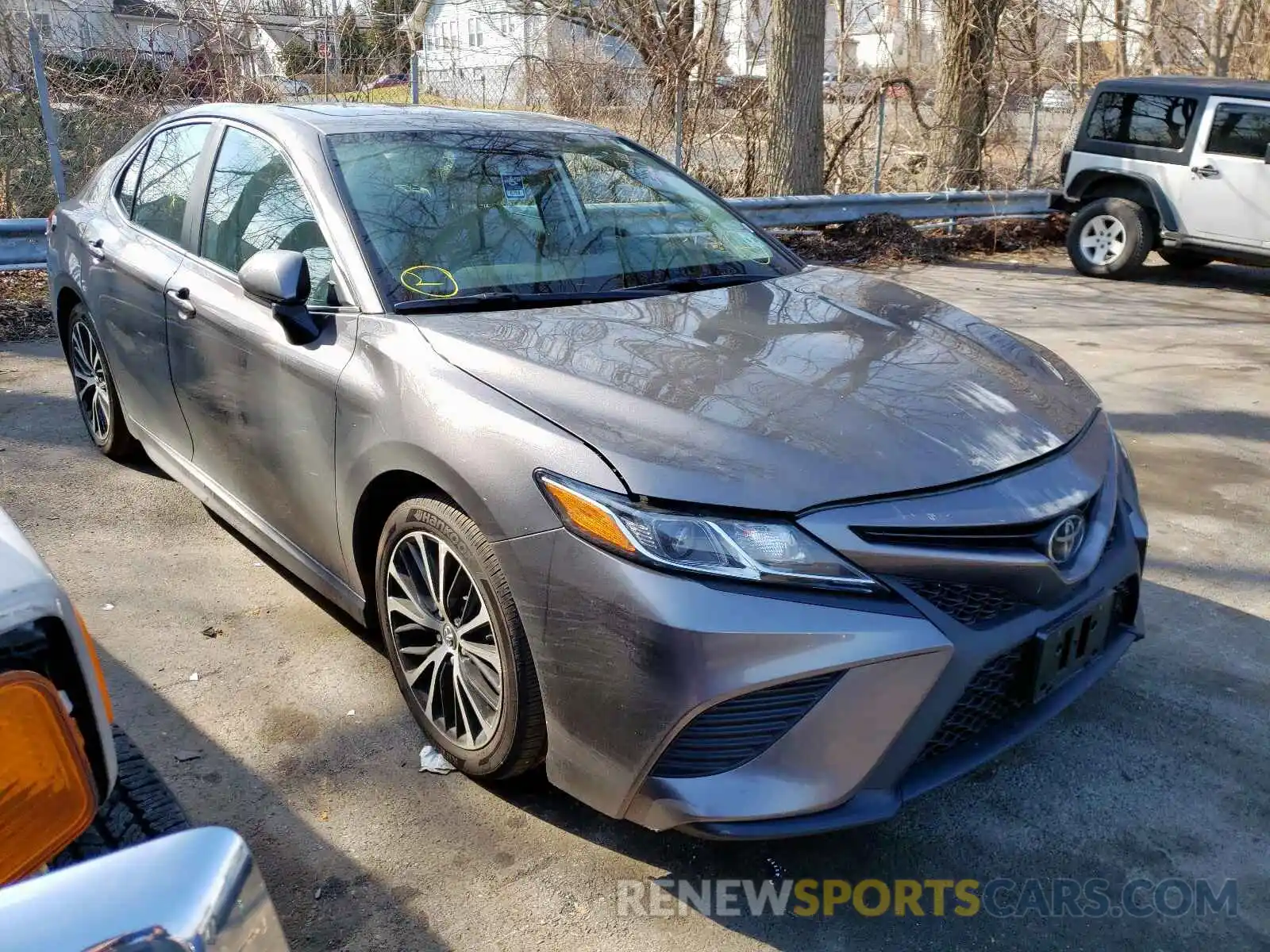 1 Photograph of a damaged car 4T1B11HK1KU768241 TOYOTA CAMRY 2019