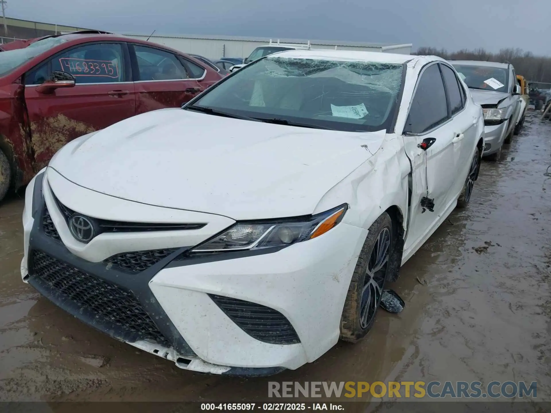 2 Photograph of a damaged car 4T1B11HK1KU770538 TOYOTA CAMRY 2019