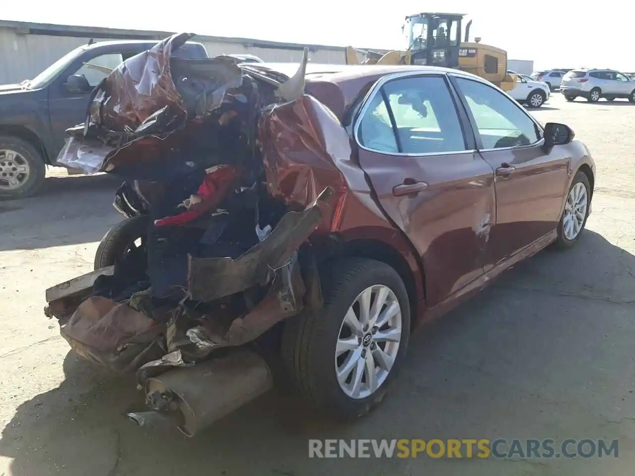 4 Photograph of a damaged car 4T1B11HK1KU772094 TOYOTA CAMRY 2019