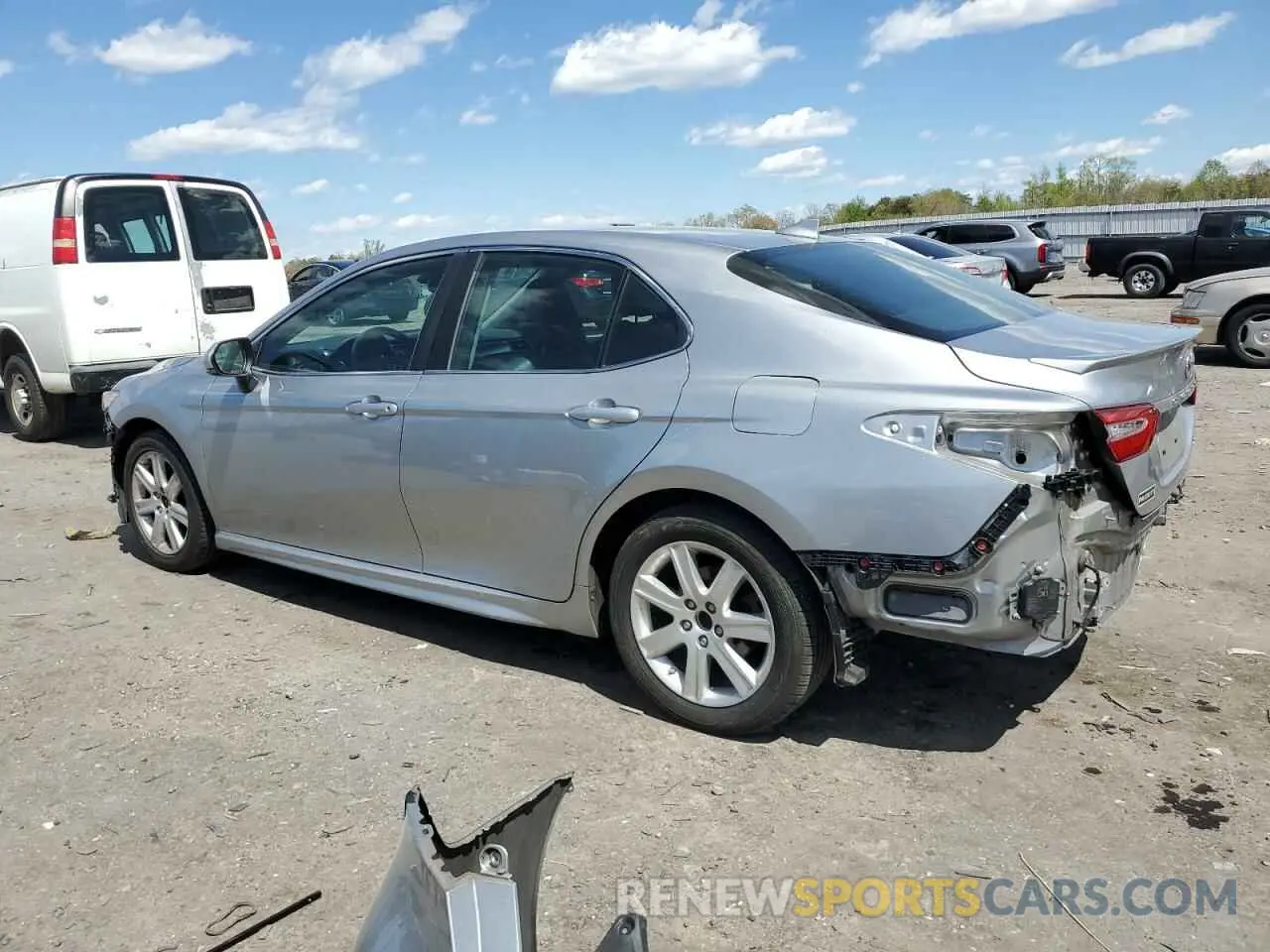 2 Photograph of a damaged car 4T1B11HK1KU775223 TOYOTA CAMRY 2019