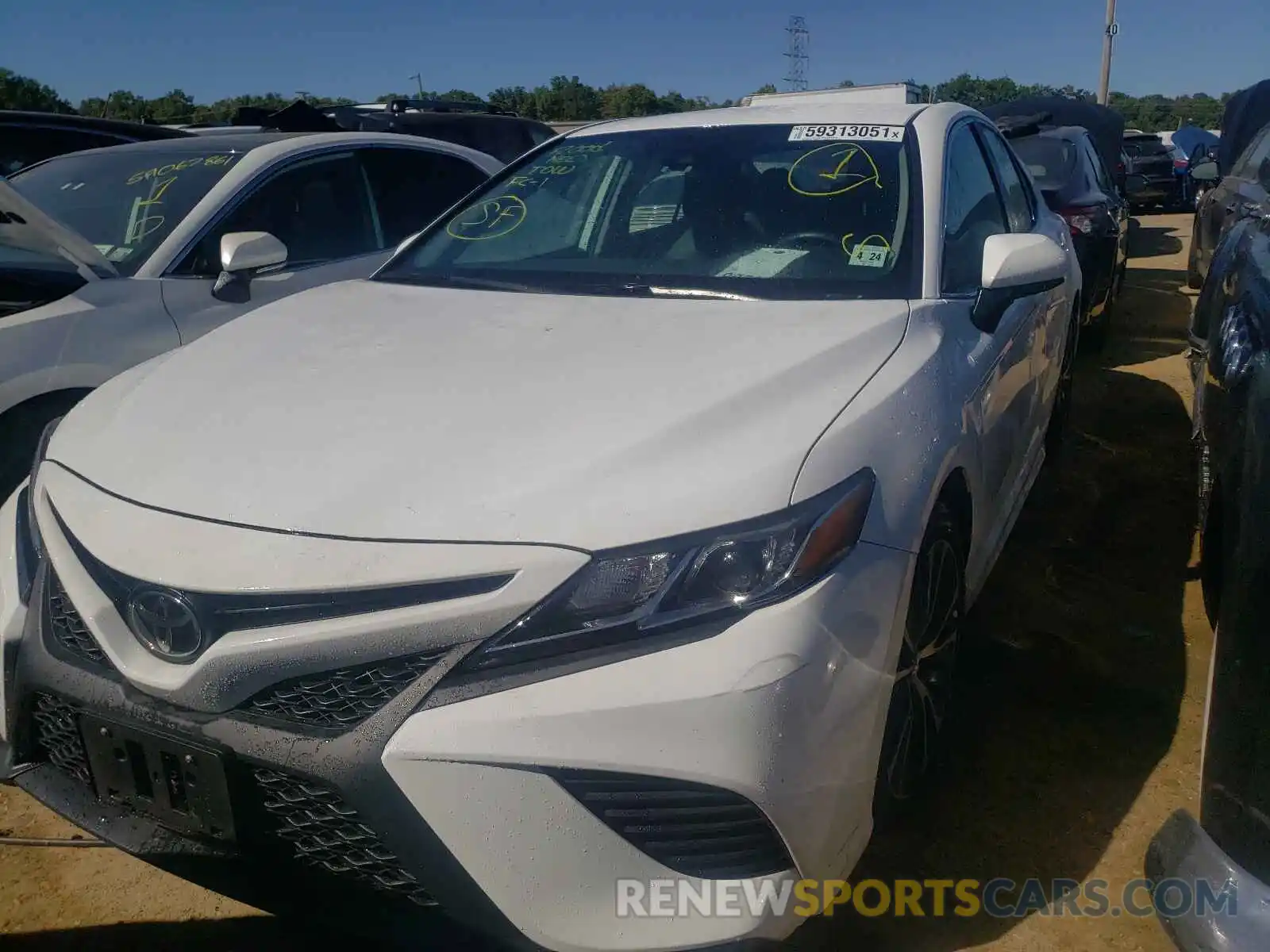 2 Photograph of a damaged car 4T1B11HK1KU778591 TOYOTA CAMRY 2019