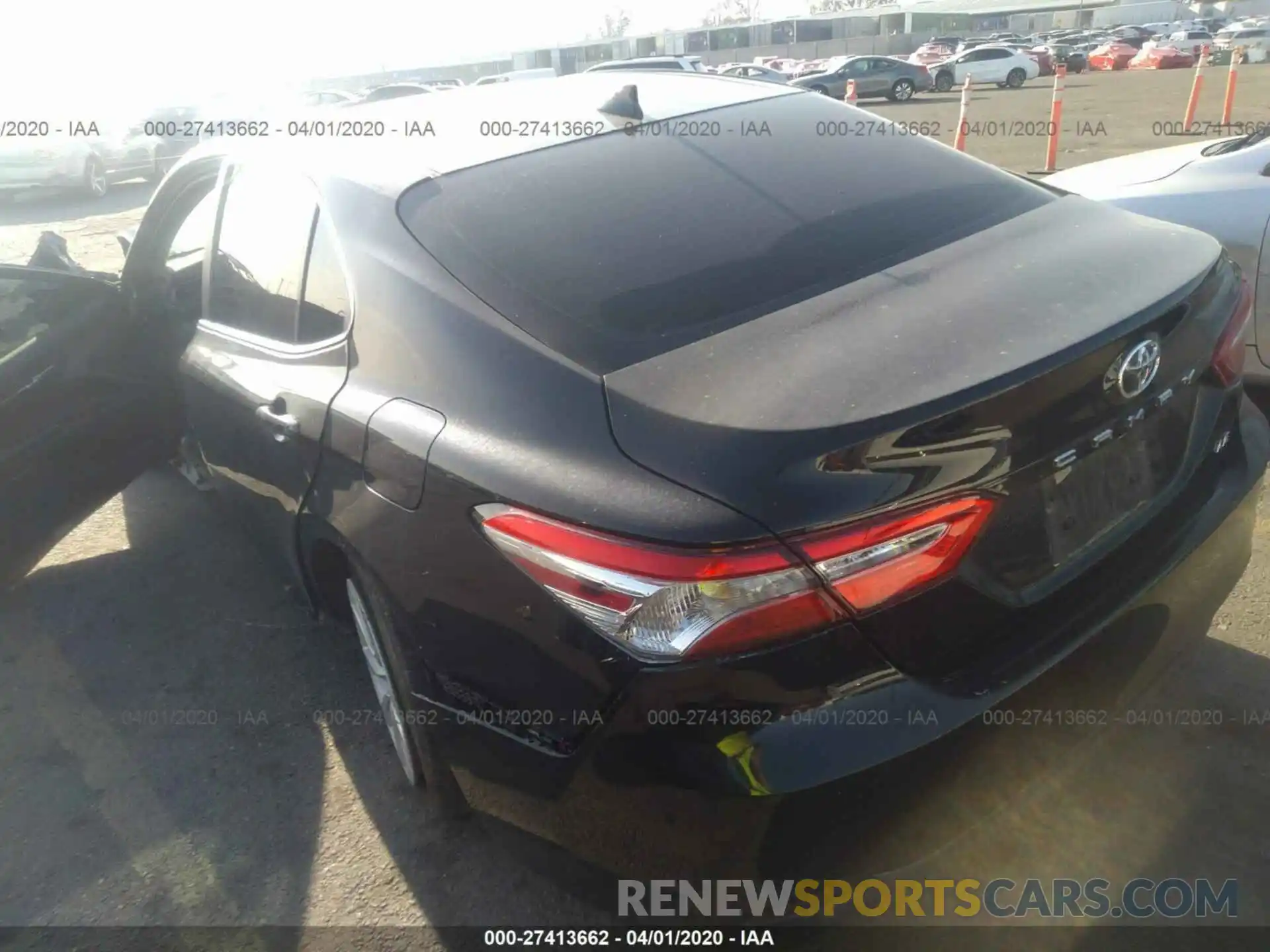 3 Photograph of a damaged car 4T1B11HK1KU782575 TOYOTA CAMRY 2019