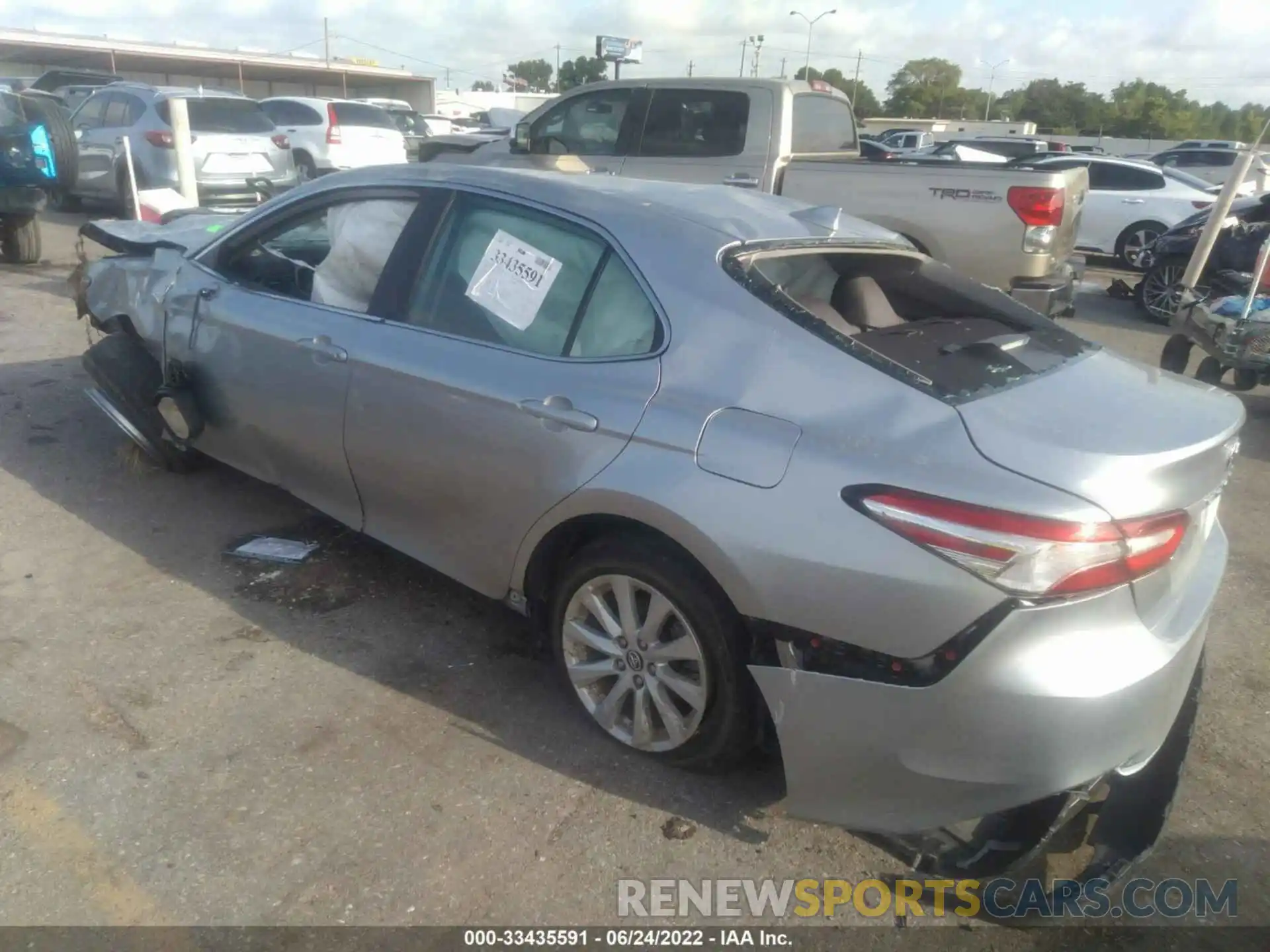 3 Photograph of a damaged car 4T1B11HK1KU783662 TOYOTA CAMRY 2019