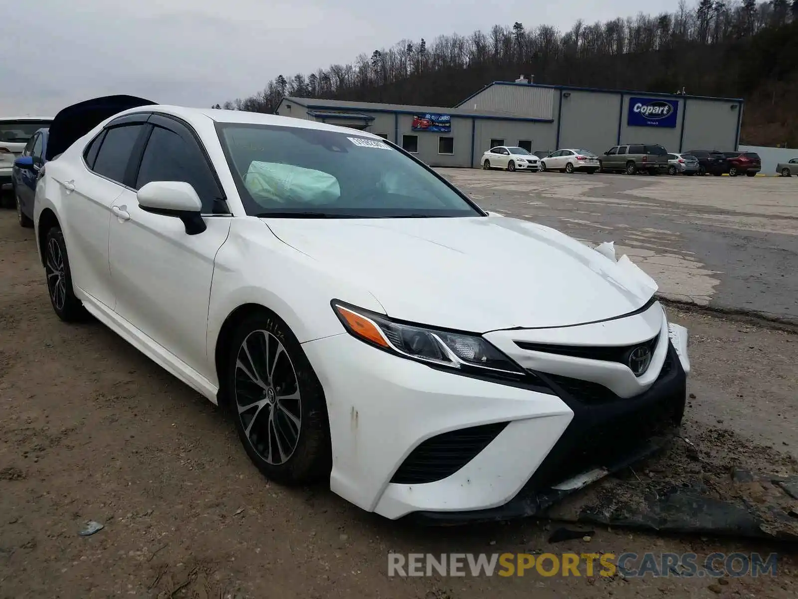 1 Photograph of a damaged car 4T1B11HK1KU787405 TOYOTA CAMRY 2019