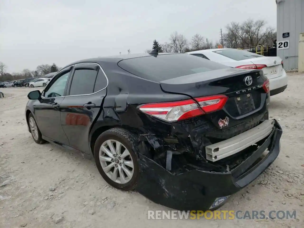 3 Photograph of a damaged car 4T1B11HK1KU788988 TOYOTA CAMRY 2019