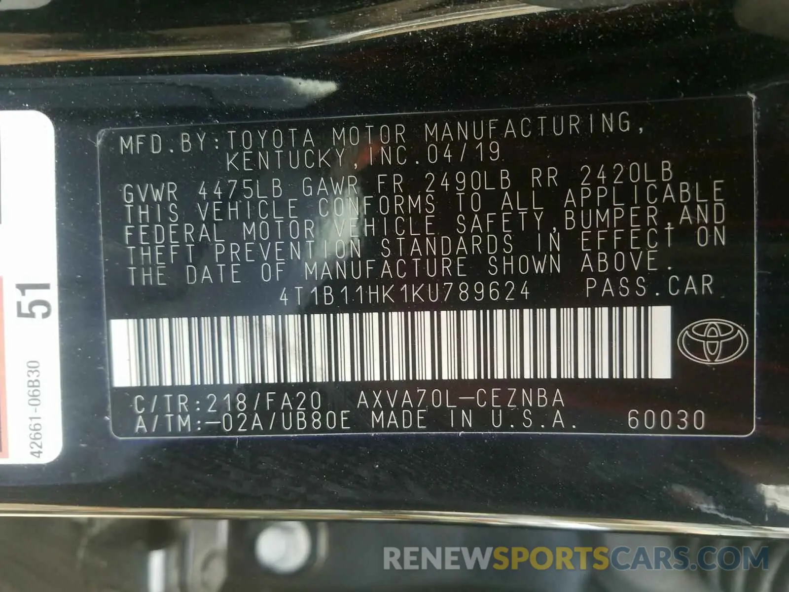 10 Photograph of a damaged car 4T1B11HK1KU789624 TOYOTA CAMRY 2019