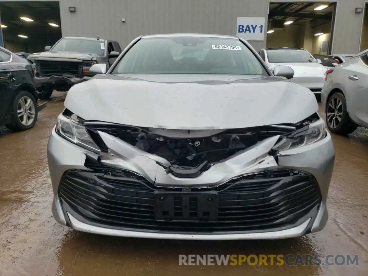 5 Photograph of a damaged car 4T1B11HK1KU791566 TOYOTA CAMRY 2019