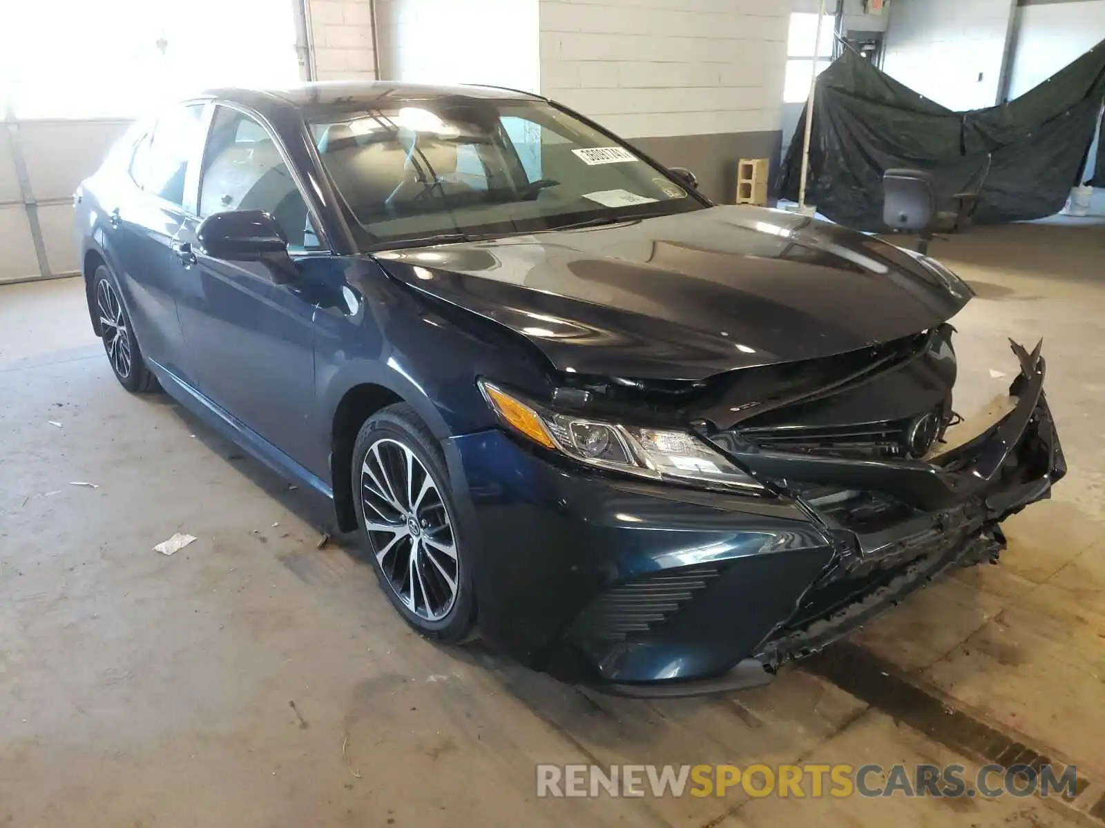 1 Photograph of a damaged car 4T1B11HK1KU792569 TOYOTA CAMRY 2019