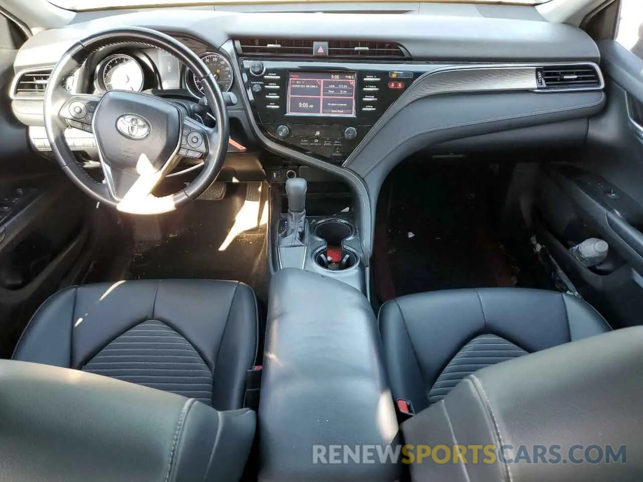 8 Photograph of a damaged car 4T1B11HK1KU793236 TOYOTA CAMRY 2019